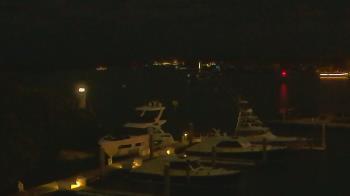 Weather camera view of Hamilton Harbor Yacht Club.