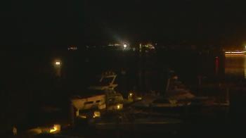 Weather camera view of Hamilton Harbor Yacht Club.