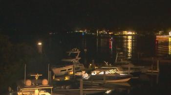 Weather camera view of Hamilton Harbor Yacht Club.