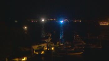 Weather camera view of Hamilton Harbor Yacht Club.