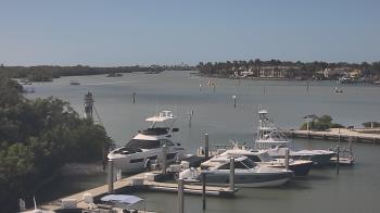 Weather camera view of Hamilton Harbor Yacht Club.