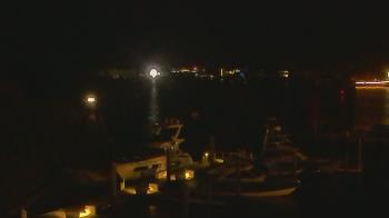 Weather camera view of Hamilton Harbor Yacht Club.