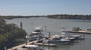 Weather camera view of Hamilton Harbor Yacht Club.