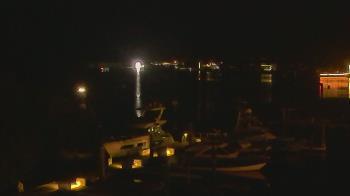Weather camera view of Hamilton Harbor Yacht Club.