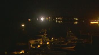 Weather camera view of Hamilton Harbor Yacht Club.