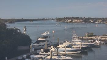 Weather camera view of Hamilton Harbor Yacht Club.