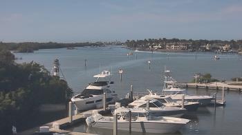 Weather camera view of Hamilton Harbor Yacht Club.