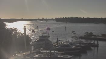 Weather camera view of Hamilton Harbor Yacht Club.