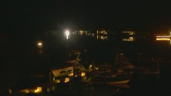 Weather camera view of Hamilton Harbor Yacht Club.