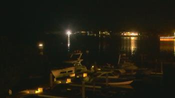 Weather camera view of Hamilton Harbor Yacht Club.