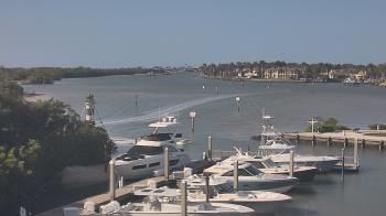 Weather camera view of Hamilton Harbor Yacht Club.