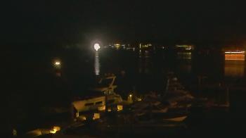 Weather camera view of Hamilton Harbor Yacht Club.