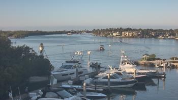 Weather camera view of Hamilton Harbor Yacht Club.