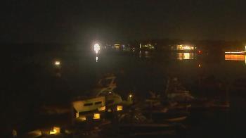 Weather camera view of Hamilton Harbor Yacht Club.