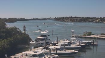 Weather camera view of Hamilton Harbor Yacht Club.