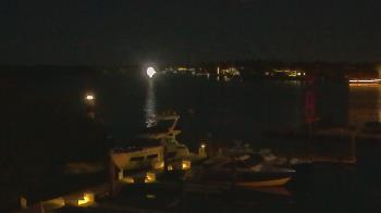 Weather camera view of Hamilton Harbor Yacht Club.