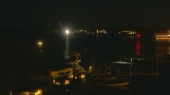 Weather camera view of Hamilton Harbor Yacht Club.