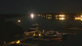 Weather camera view of Hamilton Harbor Yacht Club.