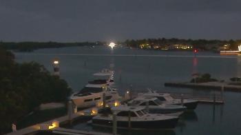 Weather camera view of Hamilton Harbor Yacht Club.
