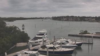 Weather camera view of Hamilton Harbor Yacht Club.