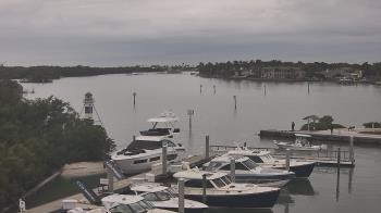 Weather camera view of Hamilton Harbor Yacht Club.