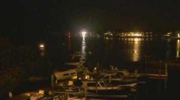 Weather camera view of Hamilton Harbor Yacht Club.