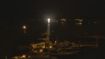 Weather camera view of Hamilton Harbor Yacht Club.