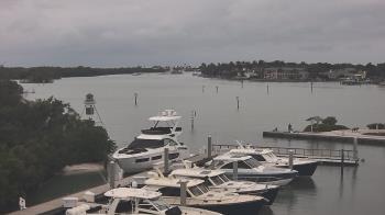 Weather camera view of Hamilton Harbor Yacht Club.