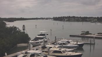 Weather camera view of Hamilton Harbor Yacht Club.