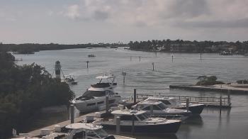 Weather camera view of Hamilton Harbor Yacht Club.