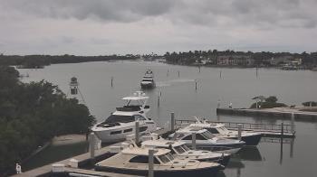 Weather camera view of Hamilton Harbor Yacht Club.