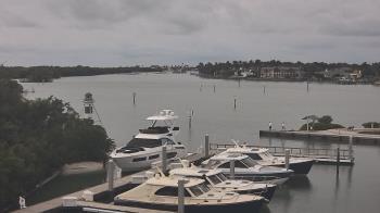 Weather camera view of Hamilton Harbor Yacht Club.
