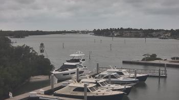 Weather camera view of Hamilton Harbor Yacht Club.