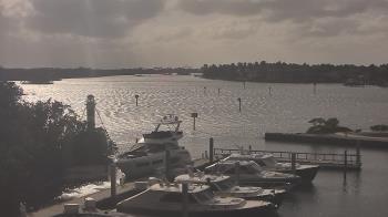 Weather camera view of Hamilton Harbor Yacht Club.