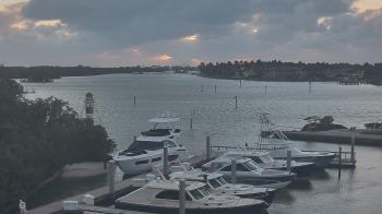 Weather camera view of Hamilton Harbor Yacht Club.