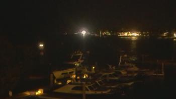 Weather camera view of Hamilton Harbor Yacht Club.
