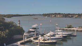 Weather camera view of Hamilton Harbor Yacht Club.