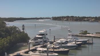 Weather camera view of Hamilton Harbor Yacht Club.