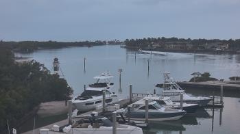 Weather camera view of Hamilton Harbor Yacht Club.