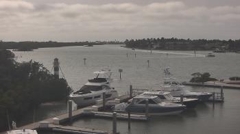 Weather camera view of Hamilton Harbor Yacht Club.