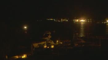 Weather camera view of Hamilton Harbor Yacht Club.