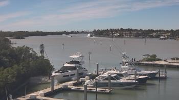 Weather camera view of Hamilton Harbor Yacht Club.