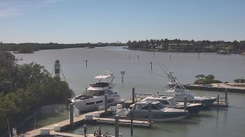 Weather camera view of Hamilton Harbor Yacht Club.