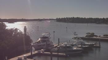 Weather camera view of Hamilton Harbor Yacht Club.