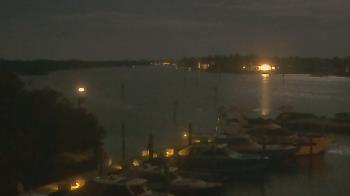 Weather camera view of Hamilton Harbor Yacht Club.