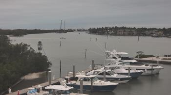 Weather camera view of Hamilton Harbor Yacht Club.