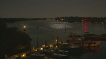 Weather camera view of Hamilton Harbor Yacht Club.