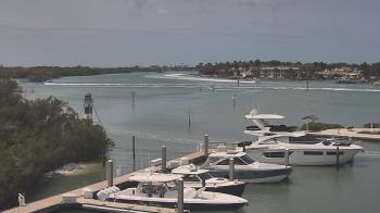 Weather camera view of Hamilton Harbor Yacht Club.