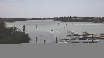 Weather camera view of Hamilton Harbor Yacht Club.
