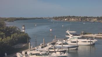 Weather camera view of Hamilton Harbor Yacht Club.